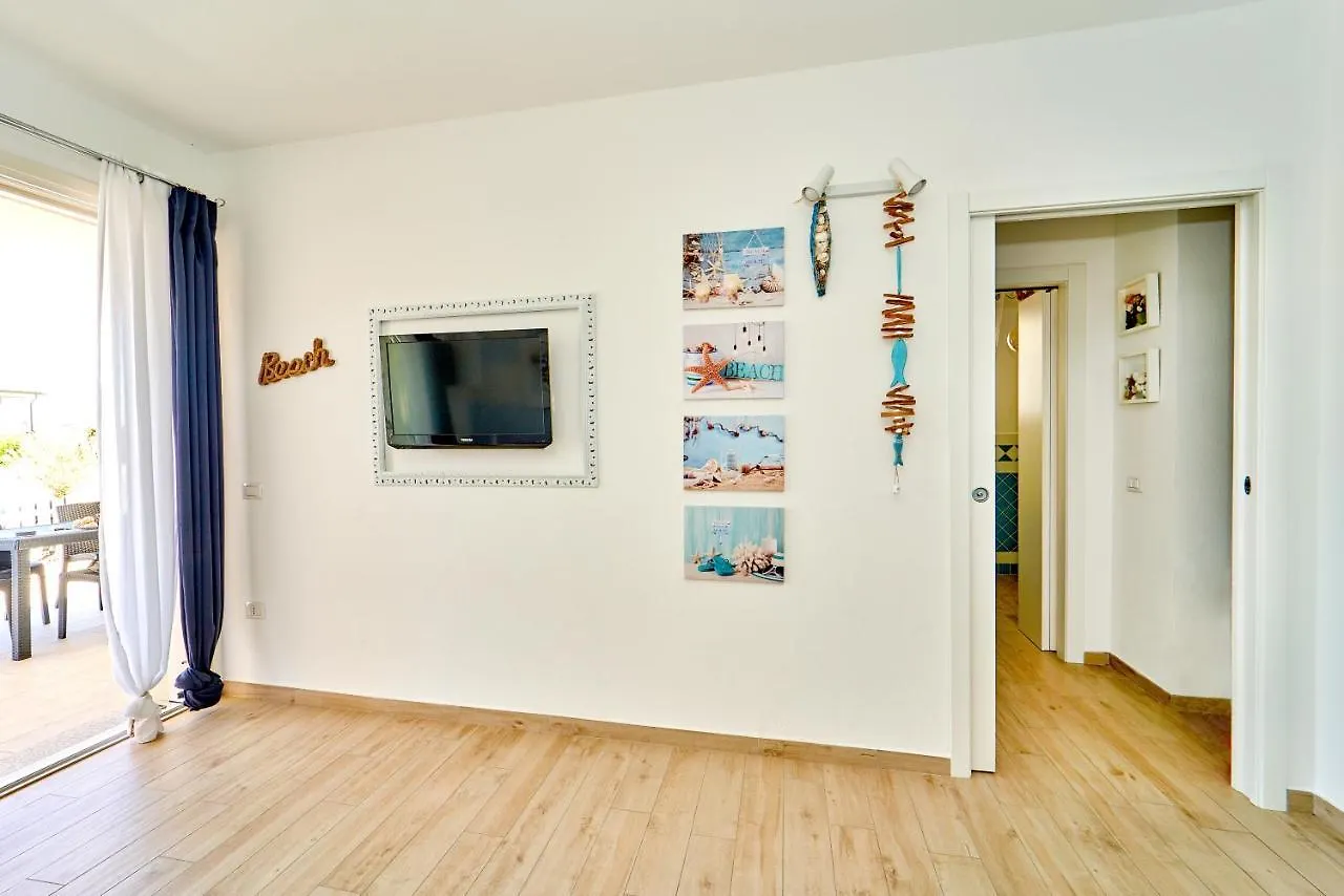 Appartamento Isola Rossa Beach House