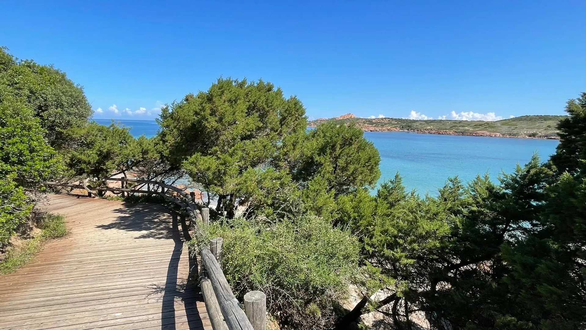 Isola Rossa Beach House Italia